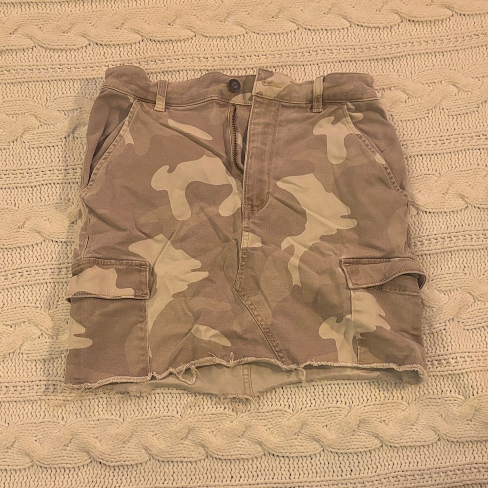Hollister Beige & Tan Camo Mini Skirt